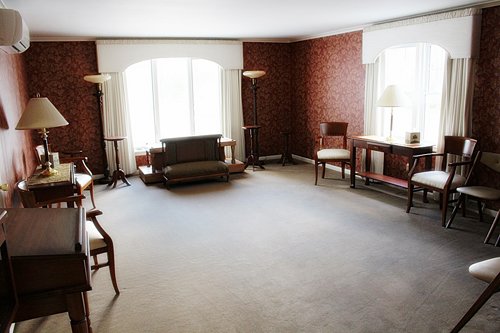 Visitation Room at Laing Funeral Home Inc.